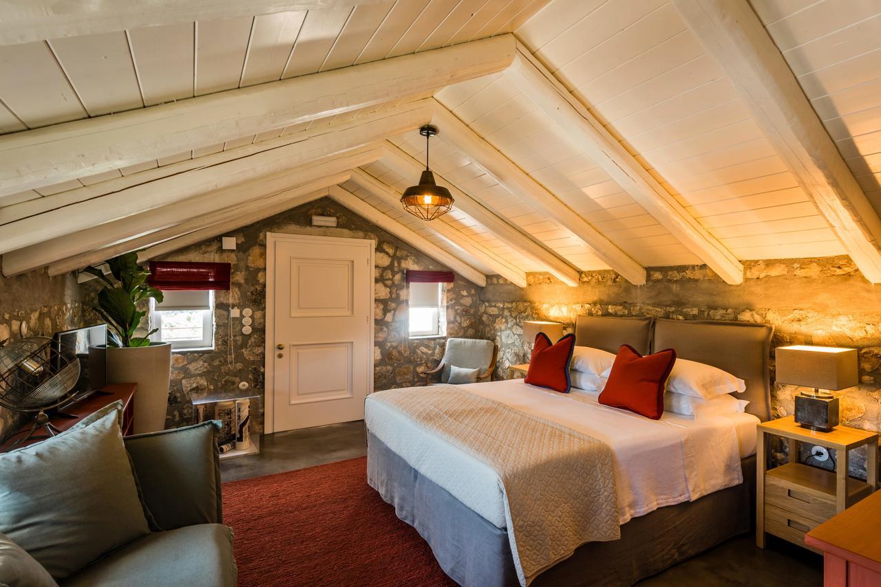 North Point Bed & Breakfast 2*